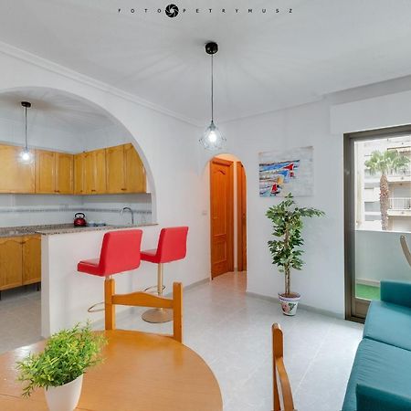 Colorful Apartment 또레비에하 외부 사진